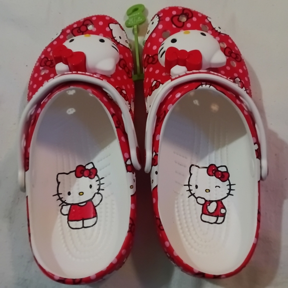 New With Tags Hello Kitty Red Polka Dot Crocs Size Womans 8 / Men's 6 - Picture 3 of 6